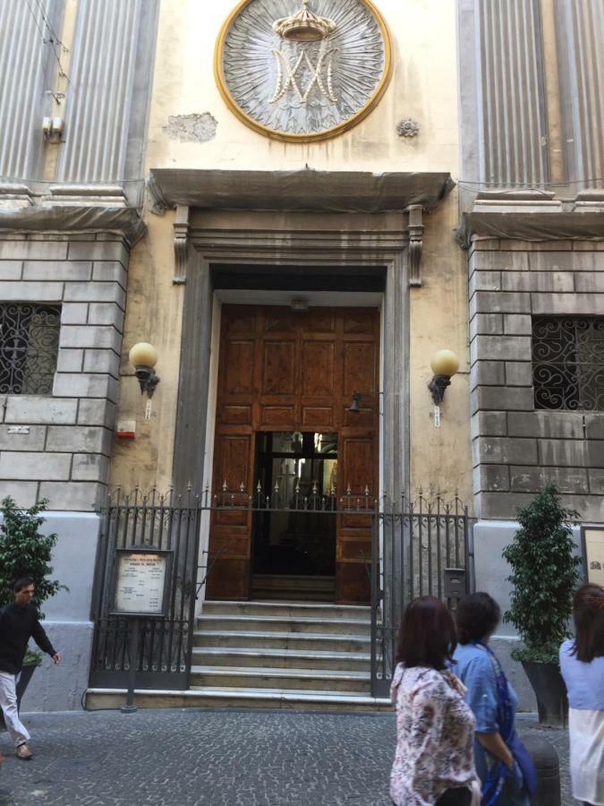 Appartamentino 116 Via Chiaia Napoli Eksteriør bilde